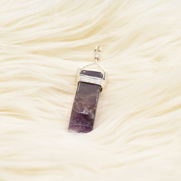 Beautiful amethyst wire wrapped pendent - Picture 6 of 6